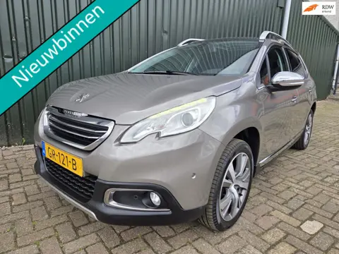 Peugeot 2008 1.6 VTi Allure panoramadak