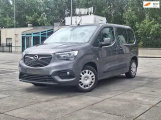 Opel Combo Tour €9950,-1.2 Turbo 5 Pers Edition 10/2019