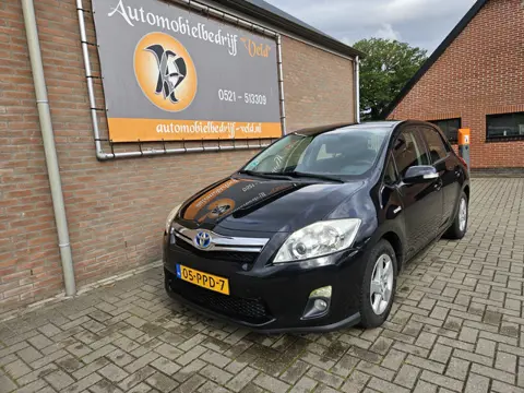 Toyota Auris 1.8 Full Hybrid Aspiration (bj 2011)