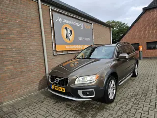 Volvo XC70 2.0 D3 FWD Limited Edition (bj 2012, automaat)