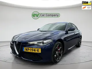 Alfa Romeo Giulia 2.0 T AWD Veloce Q4 | Memory Seats | Volleder | Camera | Automaat | Trekhaak | Sto