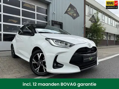 Toyota Yaris 1.5 Hybrid 115 First Edition ECC/PDC V&A/CAMERA