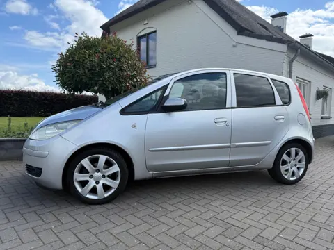Mitsubishi Colt 1.3 Invite / Bj: 2007 / Airco / Nieuwe apk!