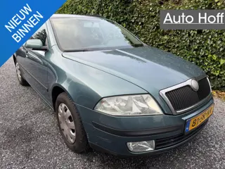 Skoda Octavia Combi 1.6 FSI Ambiente | Airco | Cruise Control | Trekhaak | Elekt. Ramen | Radio / CD