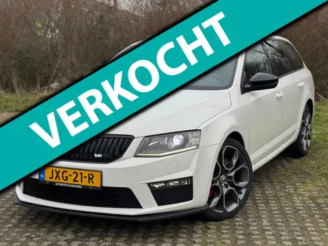 Skoda Octavia Combi 2.0 TSI RS / XENON / LED / LEDER / PDC