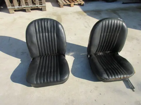 Front seats for Fiat 1500 Cabrio and Osca