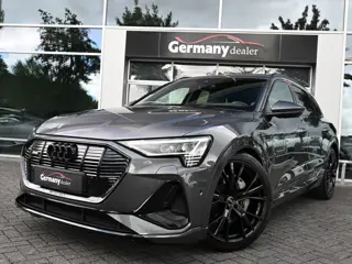 Audi e-tron 55 Quattro S edition 408pk 95 kWh RS-Zetels Pano 22-Inch B&O Lucht M-Led Keyless Tr.Haak