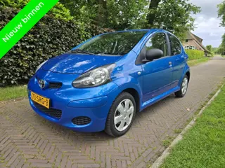 Toyota Aygo 1.0-12V Now (bj 2011)