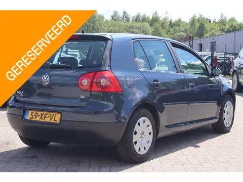 Volkswagen Golf 1.6 Optive 3 | Automaat | NIEUWE APK | Airconditioning | Cruise control