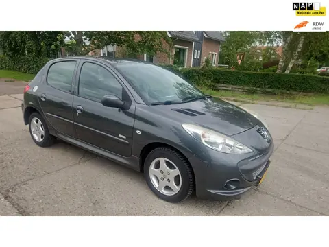 Peugeot 206 + 1.4 Millesim 200/ bj 2011/ airco/ 140.950 km