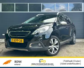 PEUGEOT 2008 1.6 VTI FELINE / Trekhaak / Panodak / Cruise / Goed onderhouden /