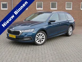 Škoda Octavia Combi 1.0 TSI 111Pk Business Edition Plus * Rijklaarprijs incl. garantie * Pano-dak * 