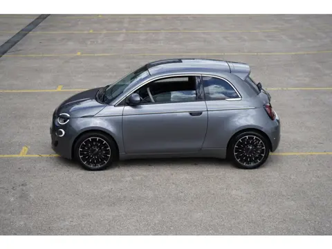 Fiat 500 500E La Prima by Bocelli 42 kWh