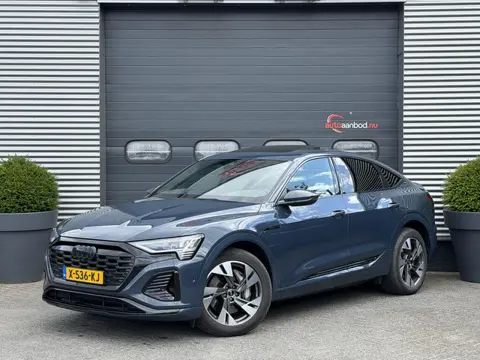 Audi Q8 Sportback e-tron 55 quattro S Edition Competition 115 kWh | Panoramadak | Luchtvering | Came