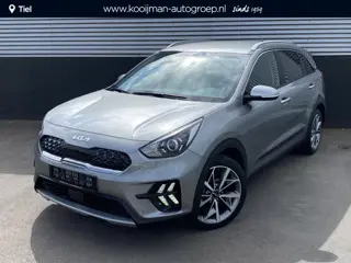Kia Niro 1.6 GDi Hybrid DynamicLine Plus Navigatie, Achteruitrijcamera, Smart Key, Privacy glass, 18