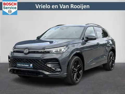 Volkswagen Tiguan 1.5 eHybrid R-Line | Nieuw! | Navi | ACC | Pano | Camera | Interieur Style Pakket 