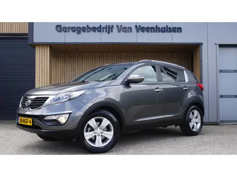 Kia Sportage 1.6 GDI 135pk X-ecutive Plus Pack H-Leder Clima Cruise Control 17inch LM Trekhaak *NL a