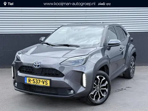 Toyota Yaris Cross 1.5 Hybrid First Edition Stoelverwarming, Parkeersensoren voor + achter, LED, Pri