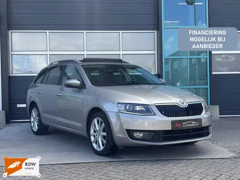 Skoda Octavia Combi 1.4 TSI Elegance Businessline Full option
