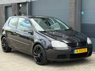 Volkswagen Golf 1.4 Trendline AIRCO APK 3drs