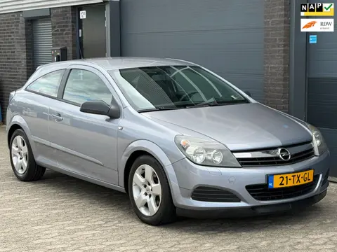 Opel Astra GTC 1.4 Edition Motor LOOPT SLECHT