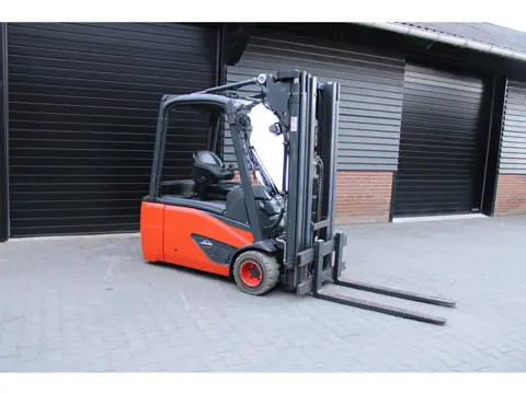 Linde E20 L02 heftruck elektrische 4 delige mast sidesift