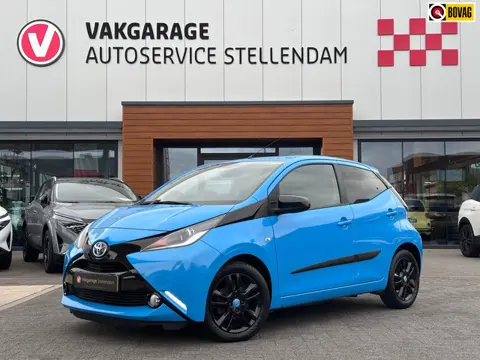 Toyota Aygo 1.0 VVT-i x-cite|Camera|Afn Trekhaak|15''LM Velgen|Cruise Control|Getinte ramen