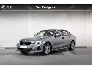 BMW 3 Serie Sedan 320e | Achteruitrijcamera | Cruise Control | Parking Assistant