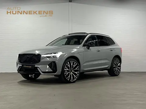 Volvo XC60 T8 PHEV AWD Ultra Black Edition Bowers & Wilkins |  Massage | Open dak |  Stoel ventilati