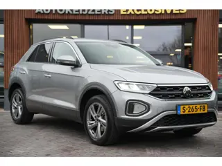 Volkswagen T-Roc 1.0 TSI Life Adaptive Cruise Virtual Dashb. Camera PDC Airco Trekhaak
