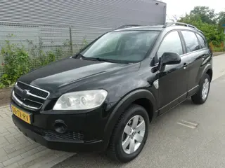 Chevrolet Captiva 2.4i Style 2WD - EXPORT
