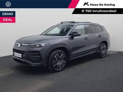 Volkswagen Tayron 1.5eHybrid 200kW/272PK R-Line DSG · Panoramadak · Massagefunctie · Camera + Parkee