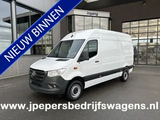 Mercedes-Benz Sprinter 317 CDI L2 H2 Automaat / 360 Camera / MBUX / Navigatie / Cruise control / Air