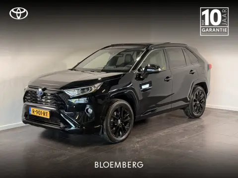 Toyota RAV4 2.5 Hybrid AWD Black Edition | Schuifdak | Innovation Pack | Trekhaak | Bearlock | Alarm