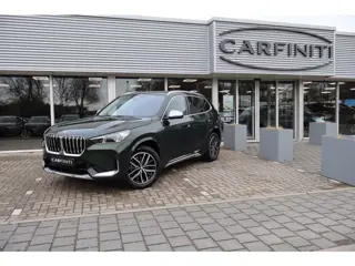 BMW X1 SDrive18i / Navi / Widescreen / Cruise / Climate / Camera / Sfeerverlichting / Voll Leder / 1