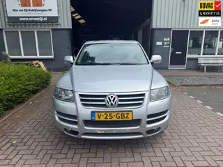 Volkswagen TOUAREG 5.0 V10 ZILVER ‘05 AUT AC