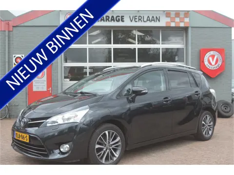 Toyota Verso 1.8 VVT-i Limited 7p. 12 mnd. gar. trekhaak