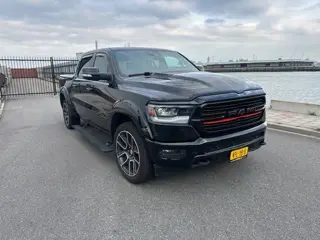 Dodge Ram 1500 5.7 V8 4x4 Crew Cab Laramie