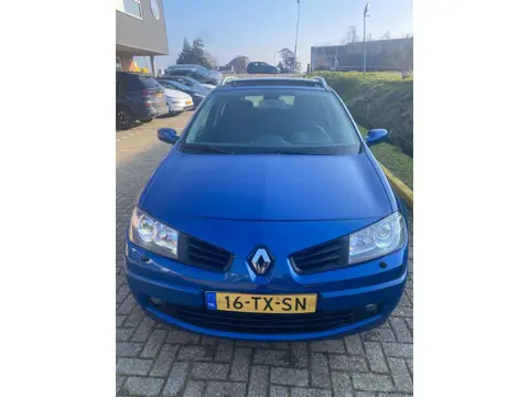 Renault Mégane Grand Tour 1.6-16V Tech Line