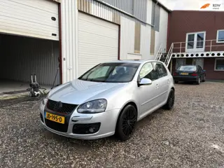 Volkswagen Golf 2.0 FSI Sportline R-Line Koppakking lekt