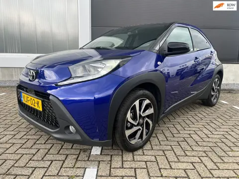 Toyota Aygo X 1.0 VVT-i MT Play
