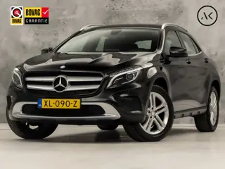 Mercedes-Benz GLA 180 Sport Automaat (GROOT NAVI, LEDER, STOELVERWARMING, SPORTSTOELEN, ZWART HEMEL,