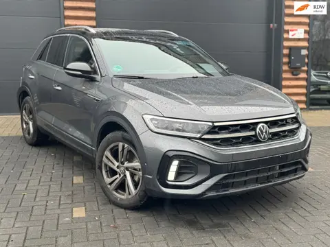 Volkswagen T-ROC 1.5 TSI R-LINE SCHADEAUTO DUITSER !!!