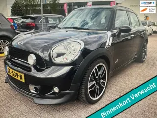 Mini Countryman 1.6 Cooper S All4 /autom/JCW pakket/navi/pano/airco/nw-APK/LM-velgen/harmon-cardon/2