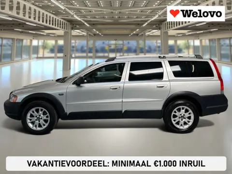 Volvo XC70 2.5 T Kinetic Incl. BTW, Trekhaak, electr. verst. stoel,...