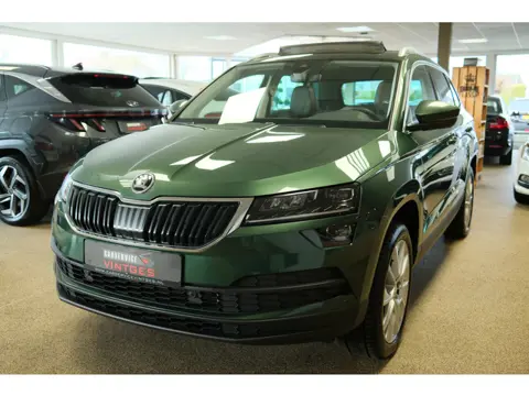 Škoda Karoq 1.5 TSI ACT Sportline Business Pano/Memory/LED/Navi/Trekhaak/Leder/ Alcantara, Clima!