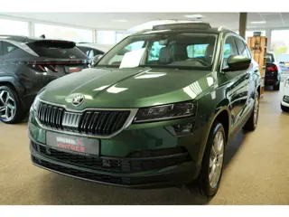 Škoda Karoq 1.5 TSI ACT Sportline Business Pano/Memory/LED/Navi/Trekhaak/Leder/ Alcantara, Clima!