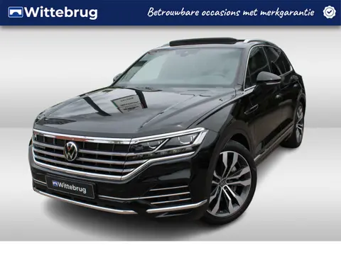 Volkswagen Touareg 3.0 TSi eHybrid 381pk 4MOTION Elegance Automaat / Panoramadak / Luchtvering / Led
