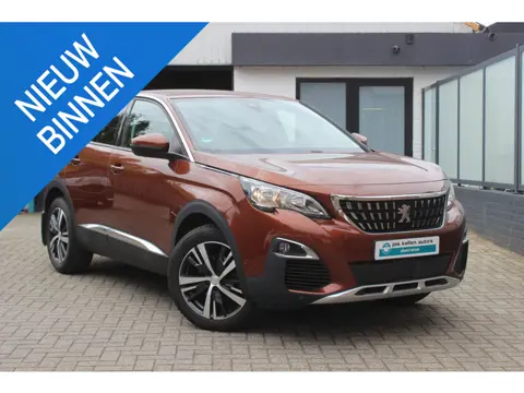 Peugeot 3008 1.2 PureTech Première Nieuwe distributieriem! Trekhaak.
