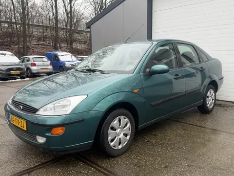 Ford Focus 1.6-16V Ghia | 1eig! | NAP | Automaat (bj 2000)